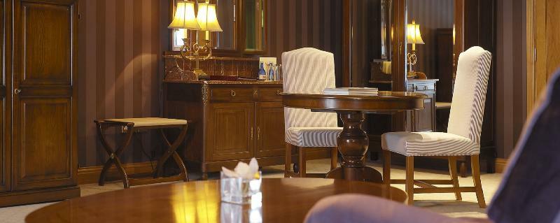 Killashee Hotel Naas Eksteriør billede
